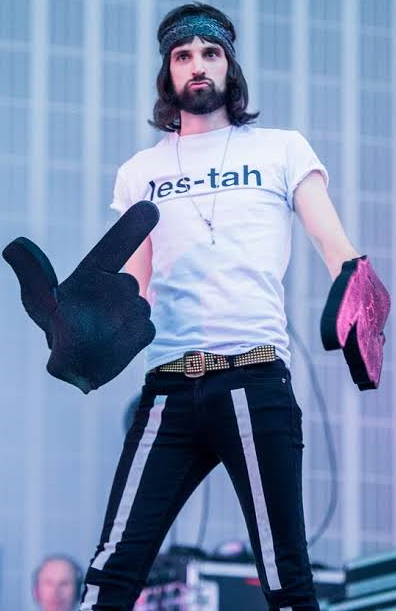 Les-tah shirt Serge Pizzorno Kasabian Leicester. PYGear.com