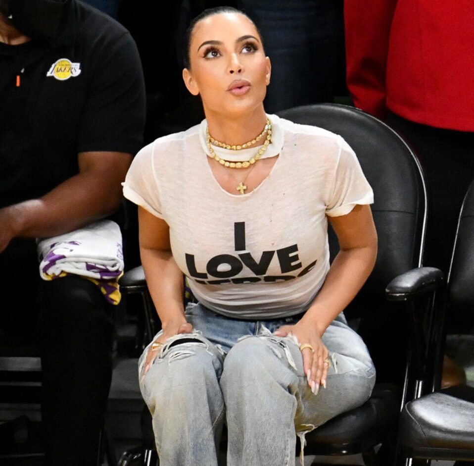 Kim Kardashian I LOVE NERDS shirt