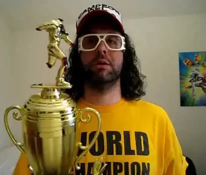 How to Beat Up Anybody by The World Champion Judah Friedlander T-Shirt
