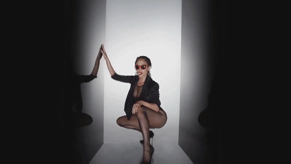 Jennifer-Lopez-x-Iggy-Azalea-BOOTY-2