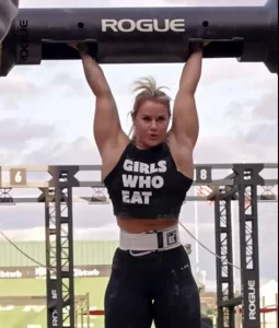 2022 Rogue Invitational Dani Speegle Lifts 215LB Texas Oak Girls Who Eat Tank