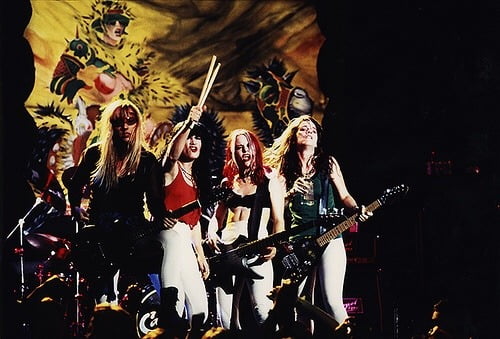 L7 as Camel Lips
