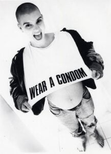 Sinéad O'Connor pregnant 'Wear A Condom' shirt