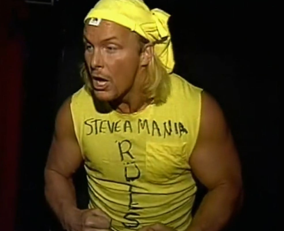 Steve Austin imitating Hulk Hogan in ecw