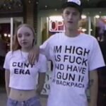 CUNT ERA crop top IM HIGH AS FUCK AND HAVE A GUN IN MY BACKPACK T-shirt