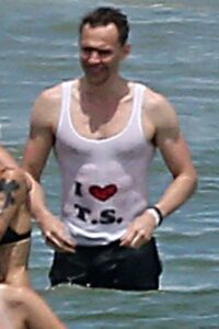 Tom Hiddleston I Heart T.S. shirt