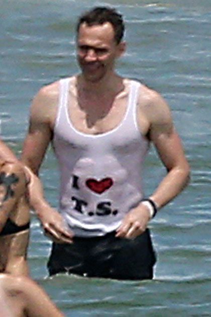Tom Hiddleston I Heart T.S. shirt
