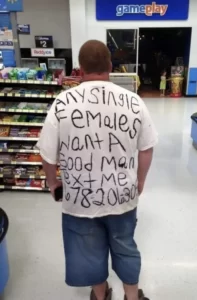 Any Single Females Want A Good Man Text Me t-shirt
