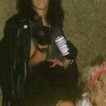 Nikki Sixx getting a blowjob