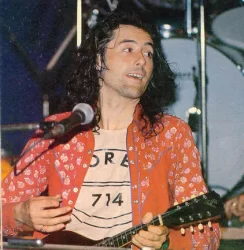 Jimmy Page rorer 714 shirt quaalude drug Led Zeppelin 1977