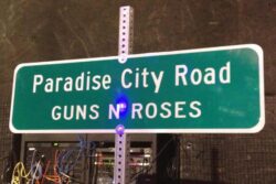 Paradise City Road GUNS N' ROSES