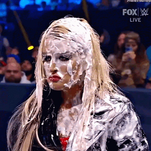 Toni Storm facial cumshot Pie GIF