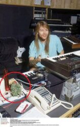 Guns N' Roses Memes Fail - Axl Rose loves his weed