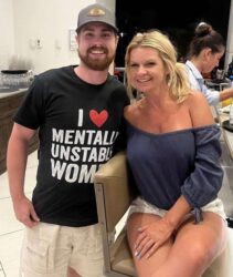 I Love Mentally Unstable Women Shirt