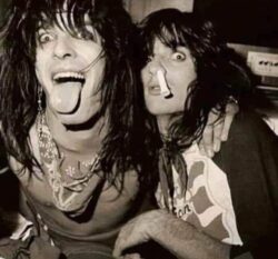 Motley Crue Nikki Sixx and Tommy Lee high on cocaine