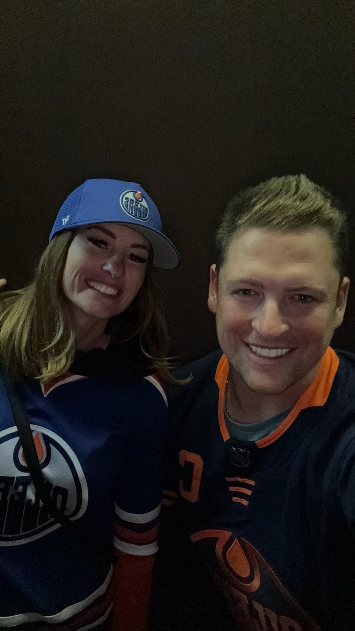 Oilers Girl Boobs