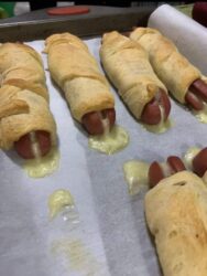 cheesy sausage rolls