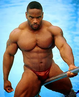 Gay 4 Pay IFBB pro bodybuilders