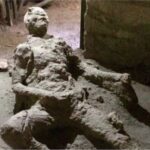 Jerking Off one last time in Pompeii