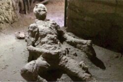Jerking Off one last time in Pompeii