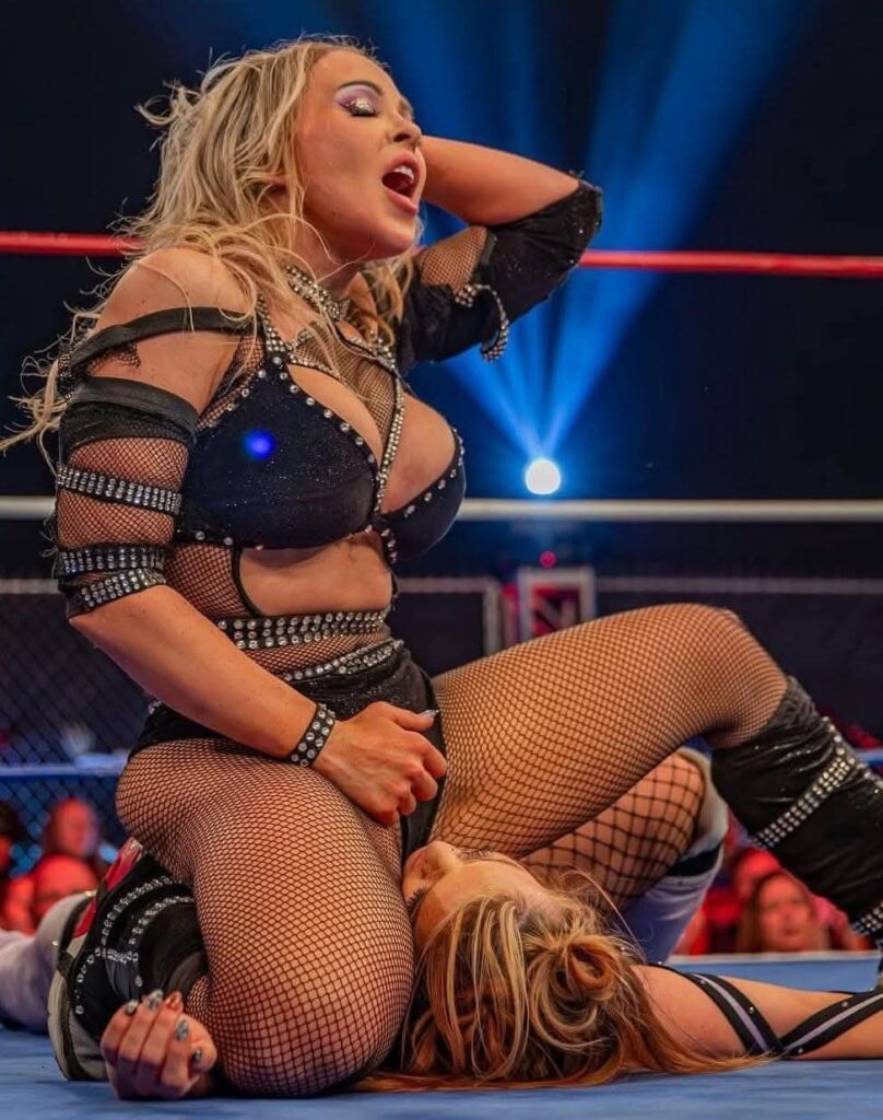 Natalia Markova sitting on her face pro wrestling pussy