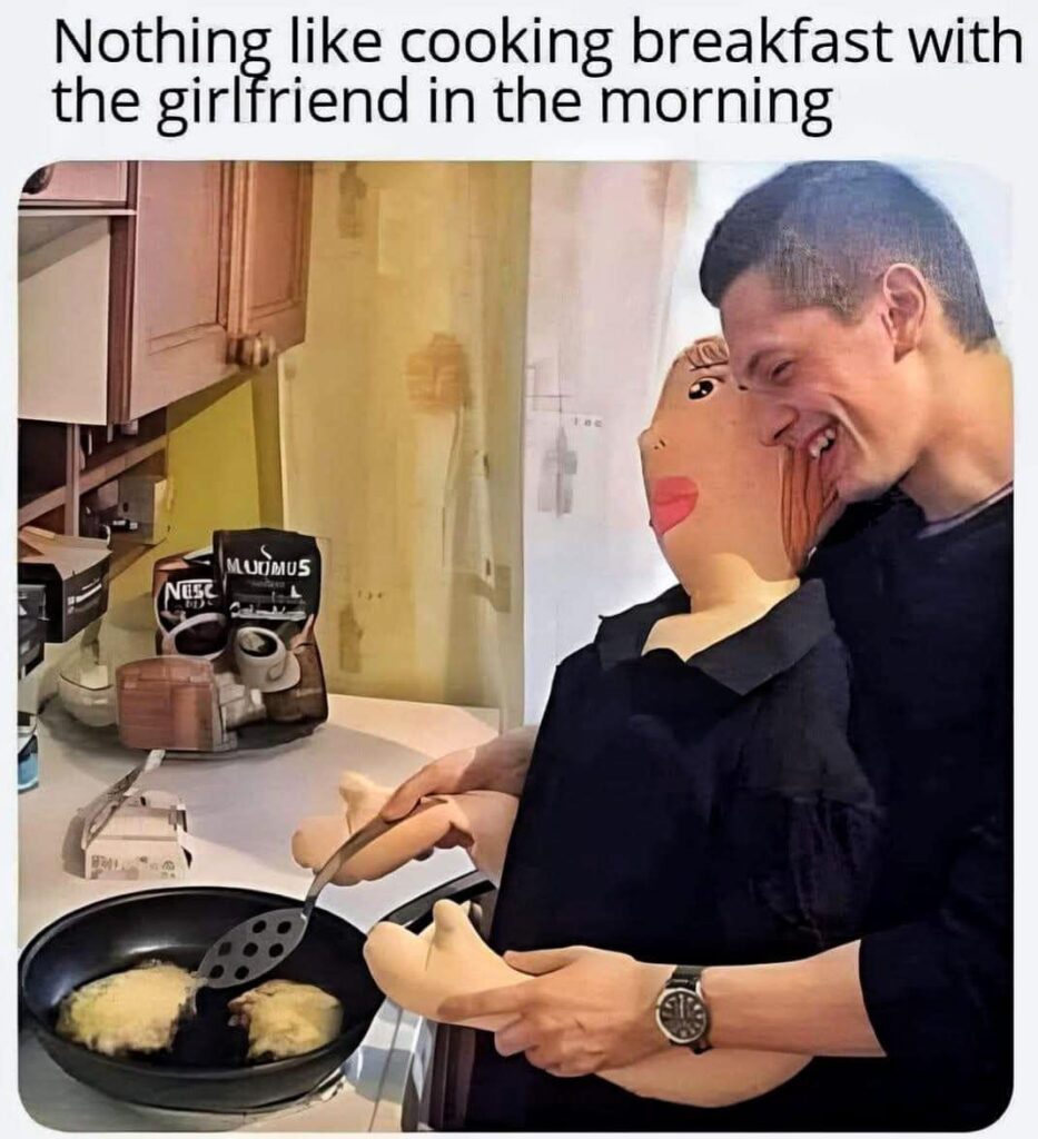 Nothing like cooking breakfast with the girlfriend in the morning