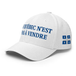 Casquette ‘Le Québec N’est Pas À Vendre’ | Drapeau du Québec (Texte en bleu)