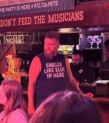 Smells Like Sluts In Here shirt