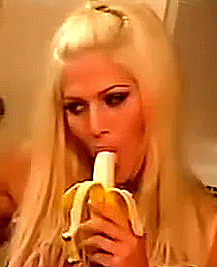 Torrie Wilson banana blowjob