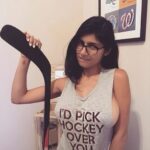 Mia Khalifa I'd Pick Hockey Over You shirt